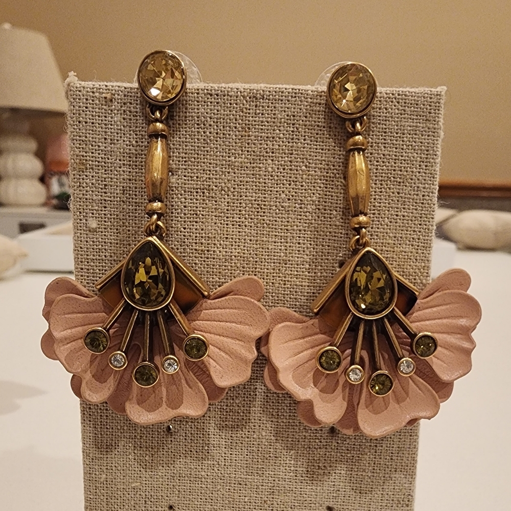 Stella & Dot Flower Earrings